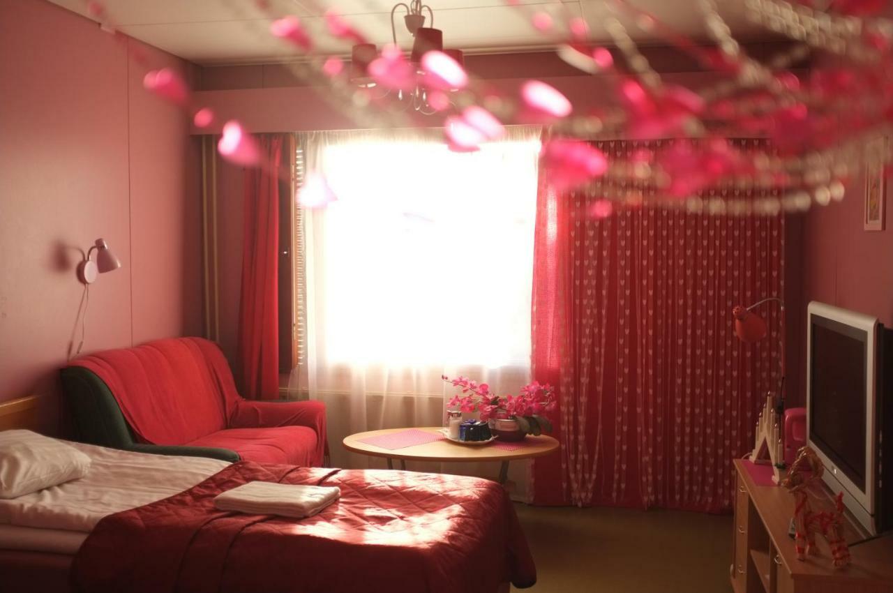 Hotel Villa Vanessa Siltakylä Dış mekan fotoğraf